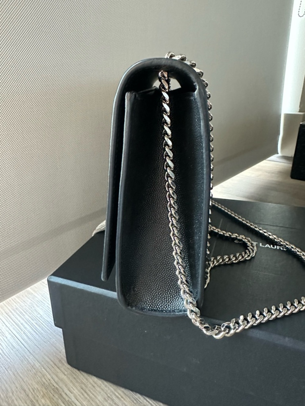 SAINT LAURENT KATE MEDIUM CHAIN BAG WITH TASSEL IN GRAIN - Picture 6 of 17